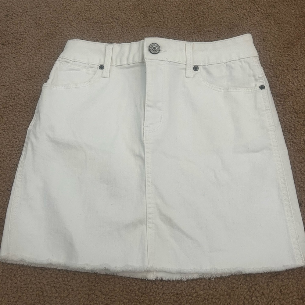 Miss FLX stretch 5 white skirt